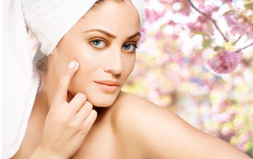 美白保湿的妙招有哪些