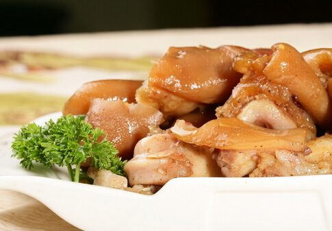 沙拉对人体健康极为有益?甜味剂有助于减肥?