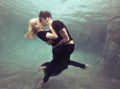 ��ק����������